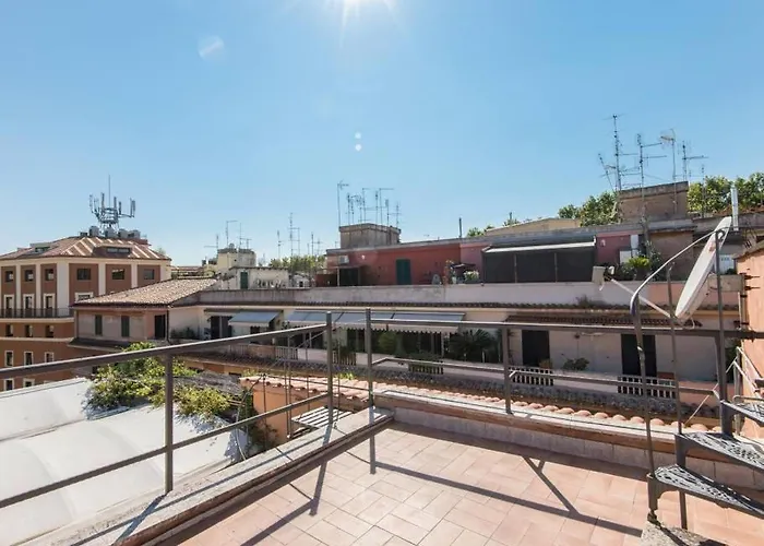 Panoramic Terrace Trastevere * Rom