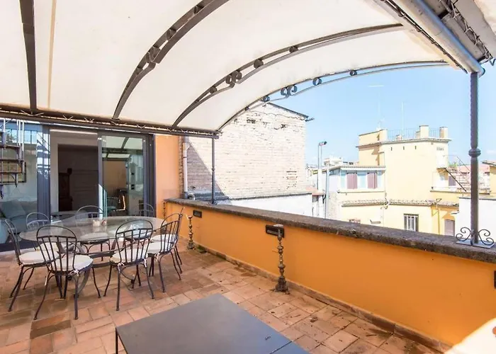 Panoramic Terrace Trastevere Apartment *
