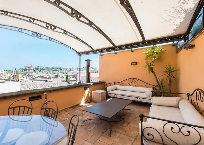 Panoramic Terrace Trastevere * Rom