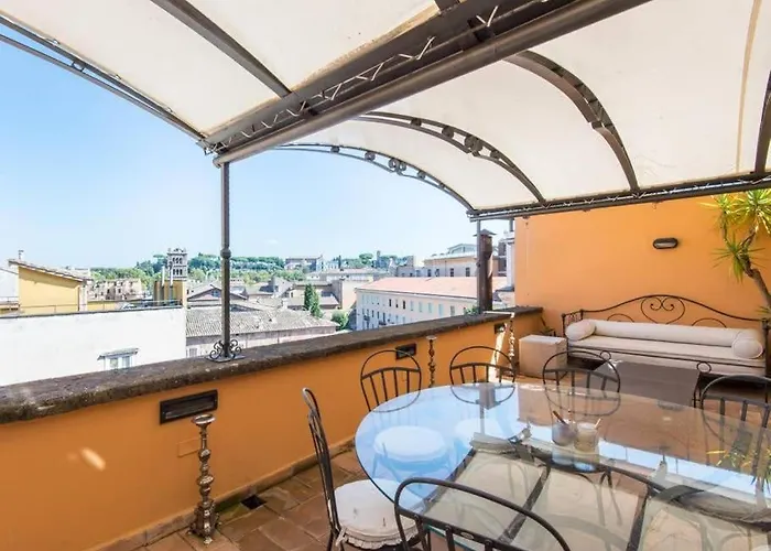Panoramic Terrace Trastevere * Rom